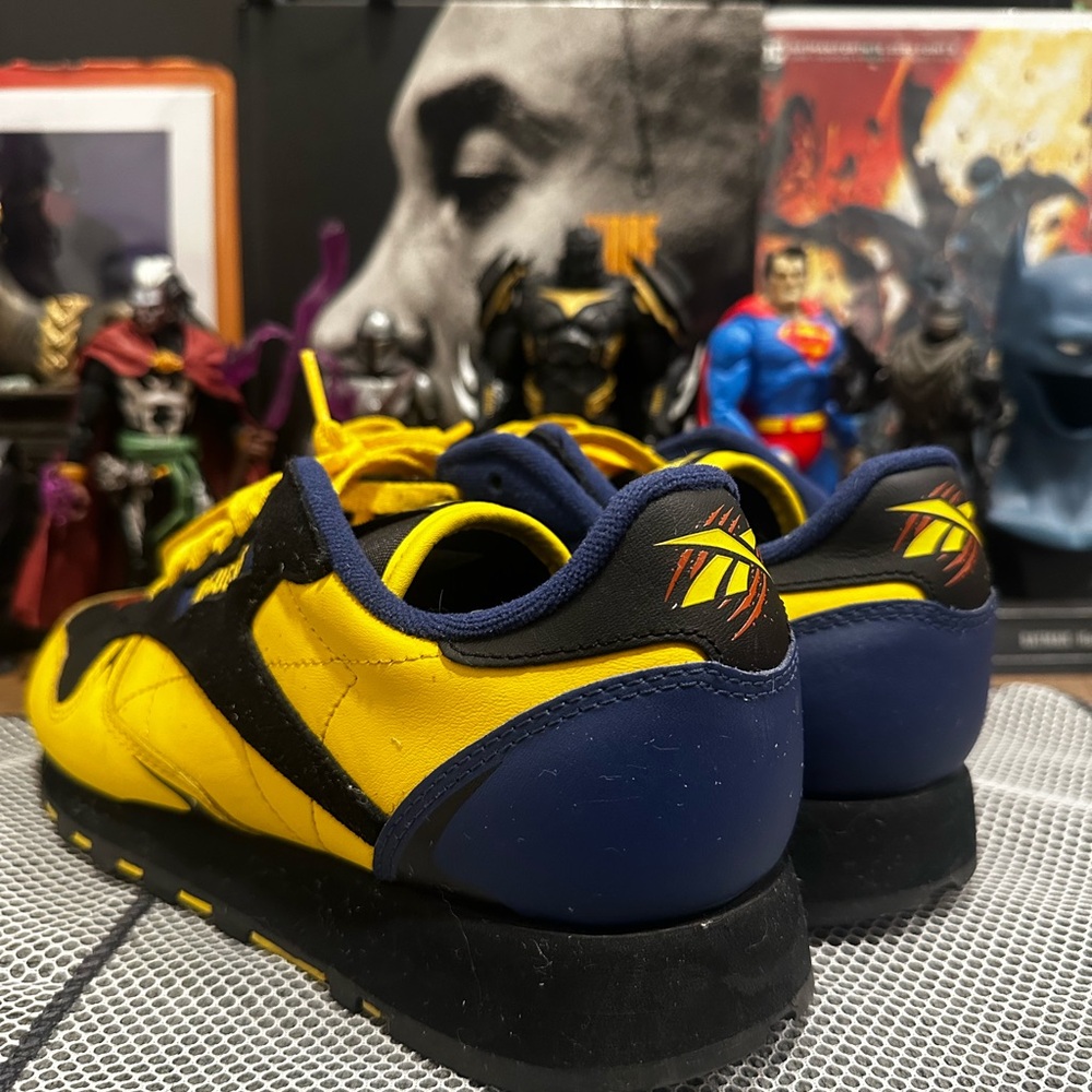 Reebok Wolverine X-Men Classic Leather Sneakers Size 9 - Picture 6 of 11